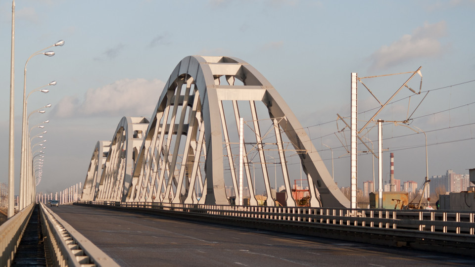 КМДА попередила про можливі затримки у будуванні Дарницького мосту: що слід знати