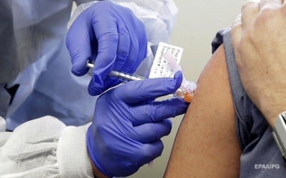 Виробники зривають терміни постачання вакцини в Україну,  –  МОЗ