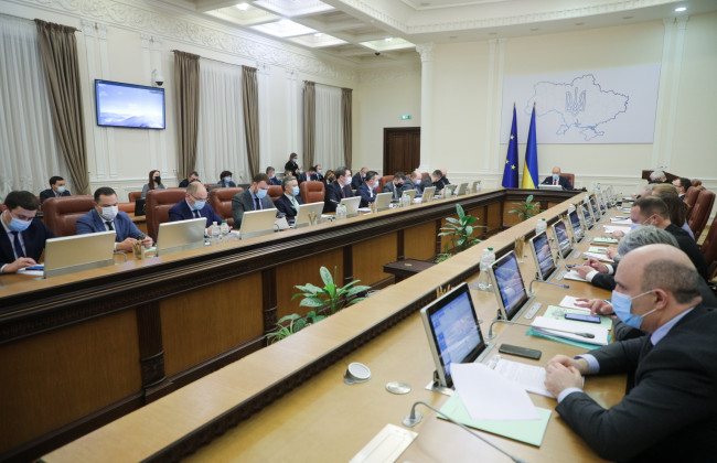 Кабмин рассчитывает вернуть имущество обанкротившихся банков