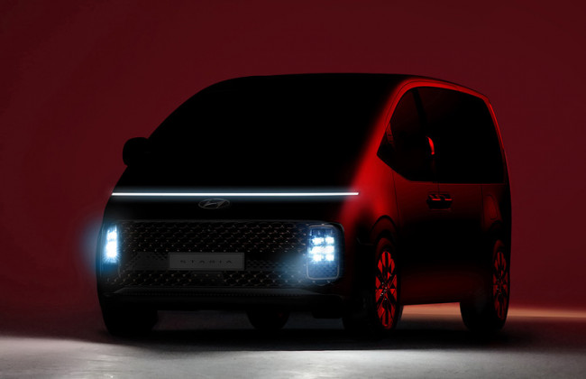 Hyundai рассекретила футуристический дизайн минивэна Staria: фото