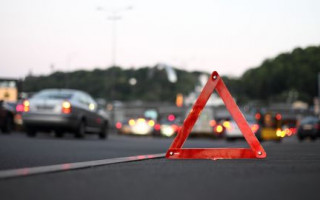В Хмельницкой области рейсовый автобус столкнулся автомобилем, 7 травмированных
