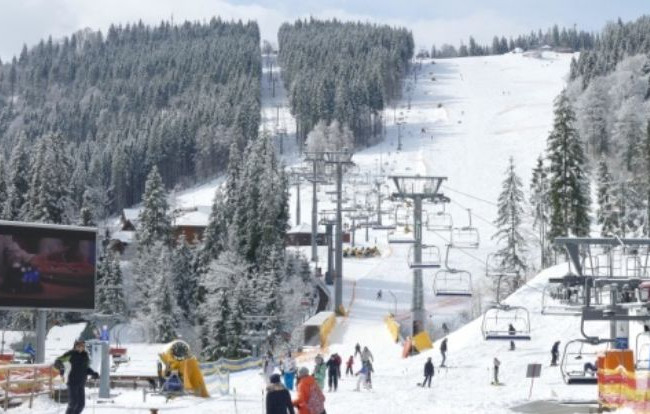 Буковель закрыли: на въезде устанавливают блокпосты