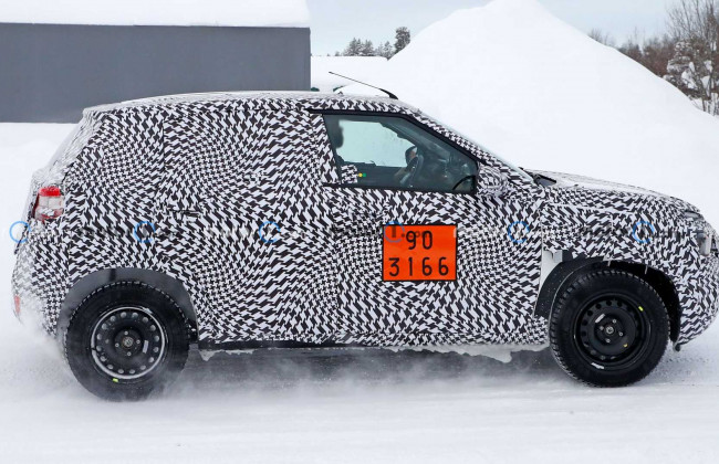 Citroen представила новый бюджетный кроссовер С21