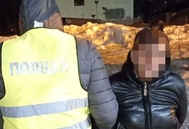 Напоили и ограбили: в Киеве поймали клофелинщиц, фото