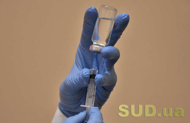 Релігійні лідери України публічно вакцинувалися проти COVID-19