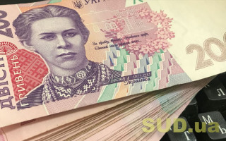 В Україні затримують виплату лікарняних та декретних