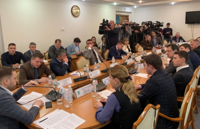 Появление двух статей под одним номером в УК это абсолютная чушь и позор, — Денис Монастырский