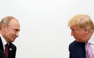 Разведка США утверждает, что Путин санкционировал кампанию по оказанию влияния на Трампа