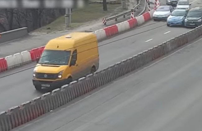 ДТП в Киеве: Nissan врезался в Renault из-за водителя Citroen, видео