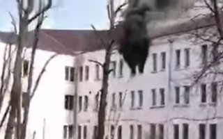 В Киеве вспыхнуло общежитие университета, видео