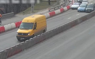 ДТП в Киеве: Nissan врезался в Renault из-за водителя Citroen, видео