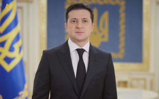 Зеленский призвал местные власти помогать бизнесу во время локдауна
