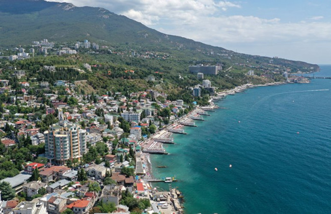 Россия запретила иностранцам владеть землей в Крыму