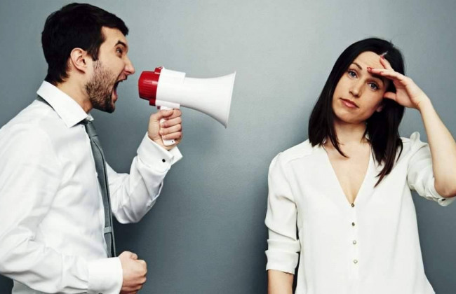 Истец опоздал в заседание и устроил скандал из-за переноса дела