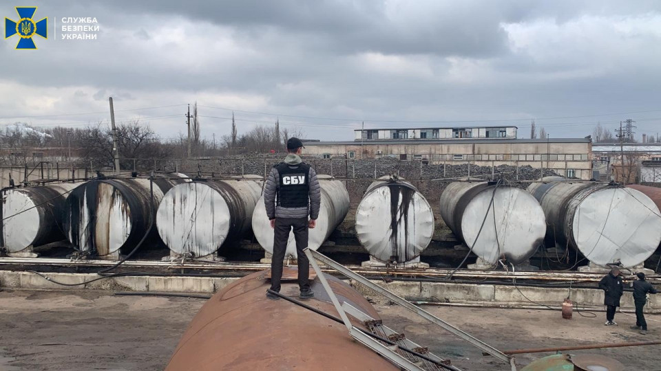 У Кіровоградській області СБУ викрила виробництво фальсифікованого палива, фото