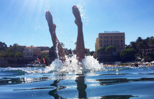 Паспорта вакцины могут спасти европейское лето, но повезет только счастливчикам