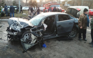 В Донецкой области в ДТП погибли два человека