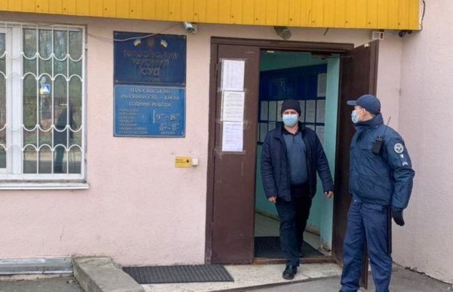 У Києві «мінували» дві судові установи, фото
