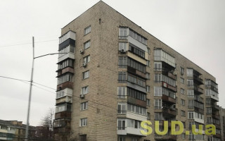 В Киеве мужчина выпал с 8 этажа и чудом выжил