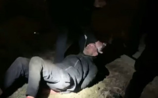 «Нападали демоны»: в Киеве неадекват пытался покончить с жизнью