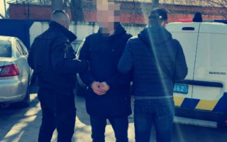 Под Киевом ревнивец пытался убить соперника отверткой
