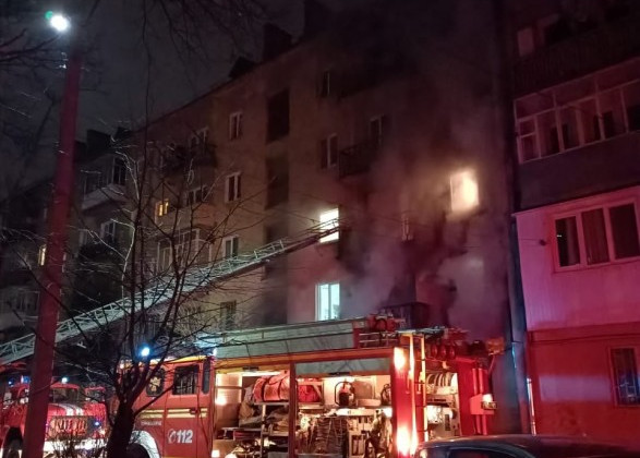 У Івано-Франківську сталася пожежа в багатоповерховому будинку