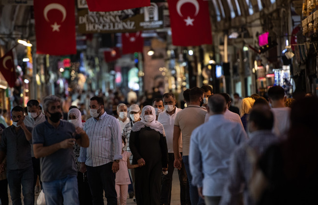 Турция вводит комендантский час и усиливает карантин: подробности