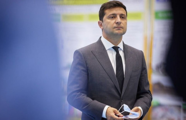 Зеленский учредил флаг и эмблему Государственной уголовно-исполнительной службы: фото