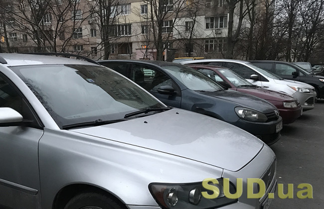 Підробляли сертифікати на завезені з ЄС та США автомобілі: перед судом постала злочинна група