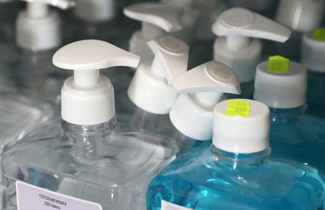 Полгода тюрьмы за некачественный антисептик: во Франции осудили владельца фирмы