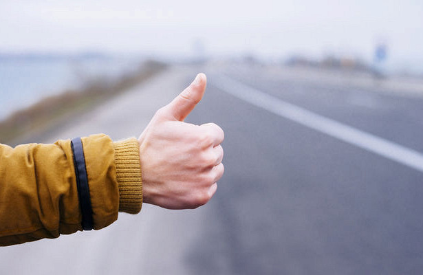 Мешканці лівого берега Києва створили чат, який допоможе доїхати до роботи з попутником