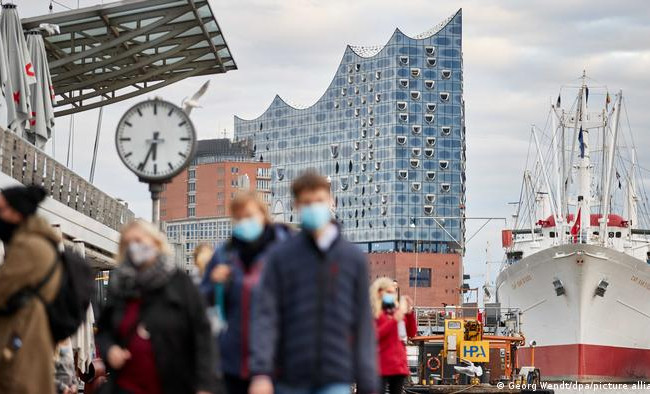 В Гамбурге со 2 апреля вводят ночной комендантский час