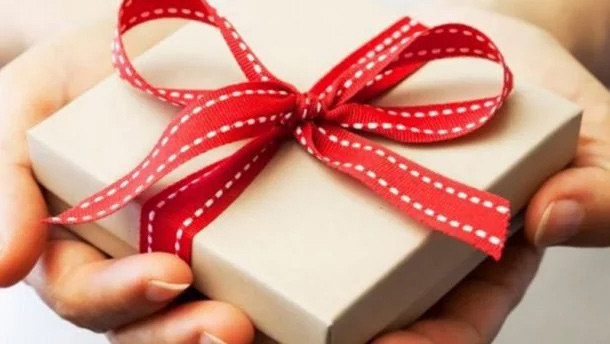 Чи може дарувальник вимагати розірвання договору дарування