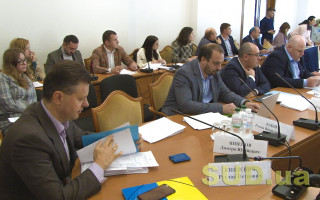 Комитет правовой политики рассмотрит ситуацию, сложившуюся вокруг Конституционного Суда