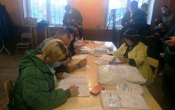 Довыборы в Раду: на Прикарпатье пересчет голосов на некоторых участках оспаривают в суде