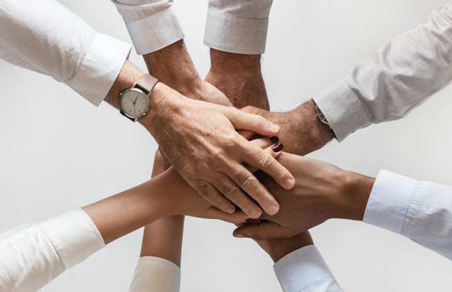 Які особливості правового врегулювання професійних профспілок