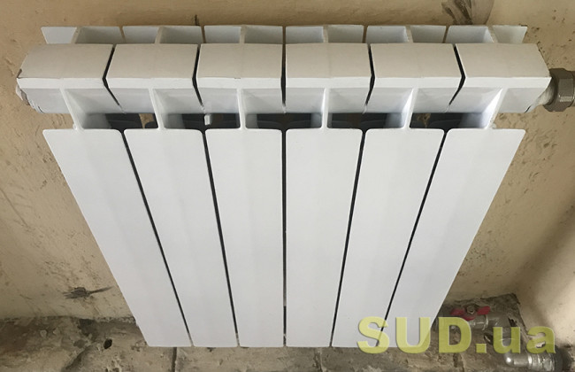 Похолодання і дистанційка: у Києві перенесли відключення опалення на 10 квітня