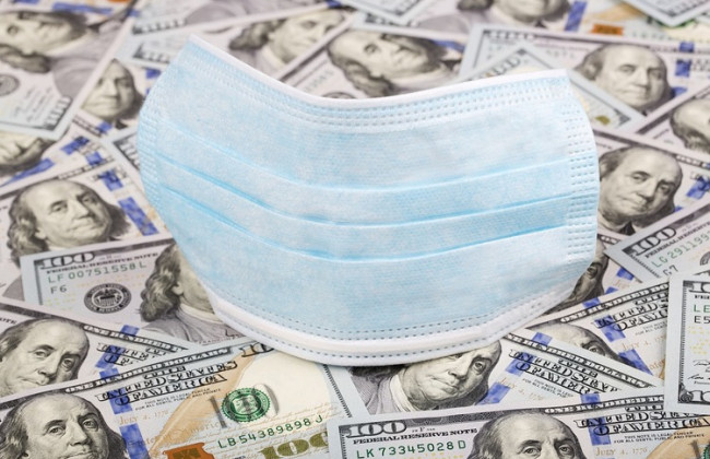 Вакцины и выплаты по безработице: куда ушли деньги из ковидного фонда