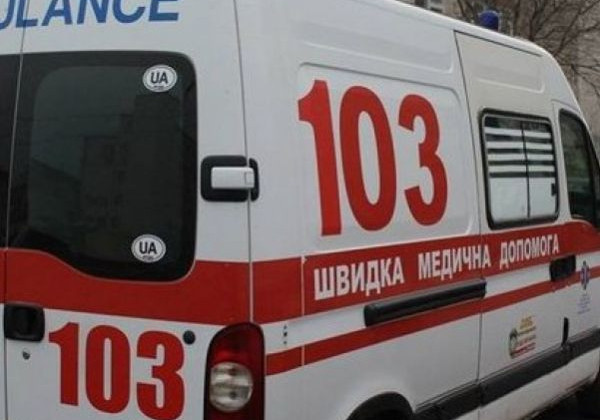 В Одесской области микроавтобус столкнулся со скорой