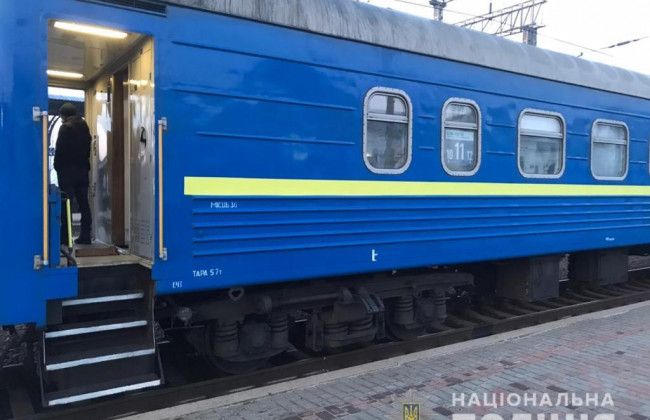 За стрельбу в поезде Константиновка — Киев объявили подозрение одному офицеру: подробности