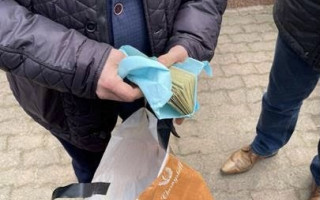 Затримано гендиректора медустанови за спробу дати хабаря