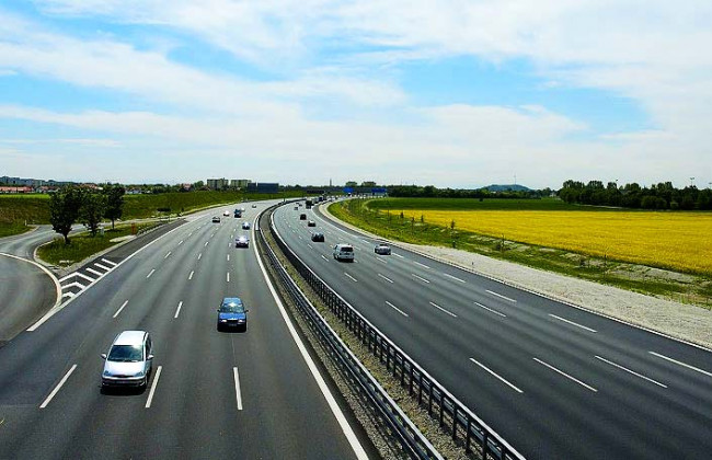 Із 10 квітня до 30 червня на столичній Кільцевій дорозі частково обмежать рух транспорту