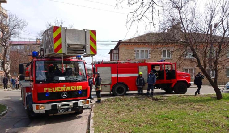 В серьезном пожаре под Киевом погибли двое пенсионеров