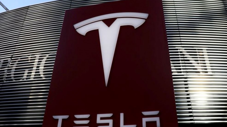 Tesla в Китае заявила, что автомобильные камеры не активируются за пределами Северной Америки