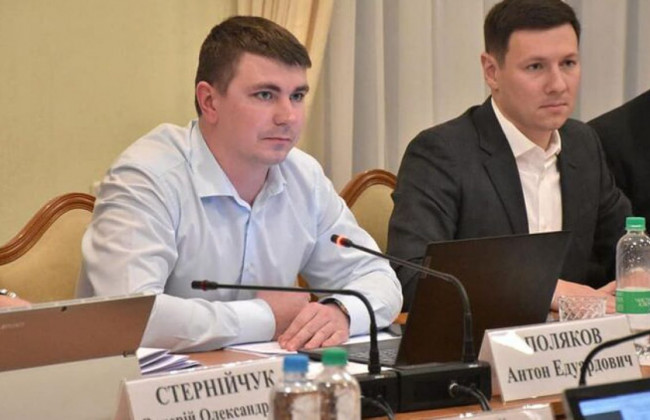 Депутат Антон Поляков решил отменить решение съезда судей Украины