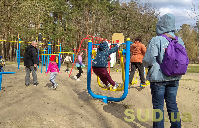 Вместо карантина - прогулки: чем занимаются киевляне 9 апреля