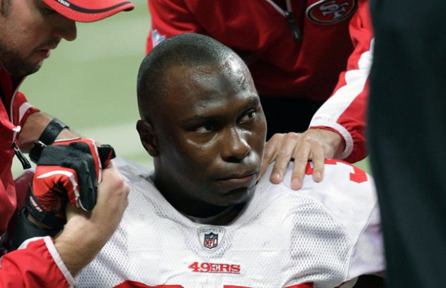 Стрельба в США по детям, работникам и враче, которые, по словам официальных лиц, были убиты бывшим игроком НФЛ