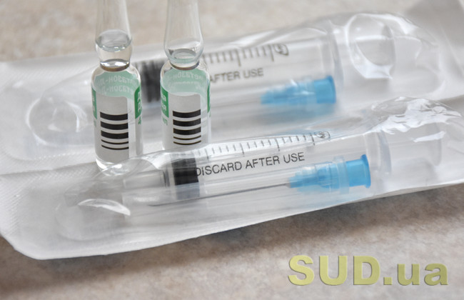 У Зеленського повідомили, коли почнеться масова вакцинація