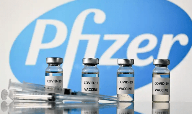 Южноафриканский штамм коронавируса может быть устойчив к вакцине Pfizer: детали