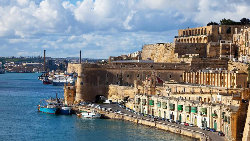 На Мальте туристам будут выплачивать 200 евро: как получить деньги